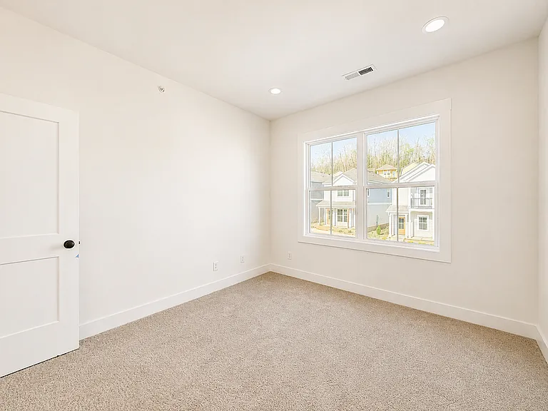 1389 Meridian St — Photo 26