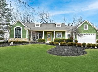 W3676 Lakeview Ave, Lake Geneva, WI 53147