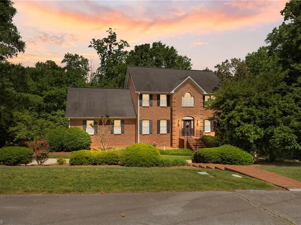 106 Duke Dr, Lexington, NC 27292