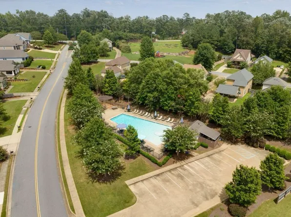 731 Hunter Ct, Auburn, AL 36832