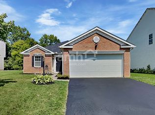 327 Haystack Ave, Pataskala, OH 43062