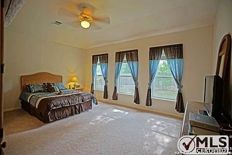 4th image of 502 Wildberry Ct