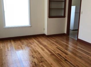 905 Center Point Rd NE, Cedar Rapids, IA 52402