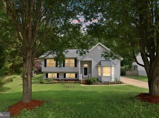 7422 Laura Ln, Fredericksburg, VA 22407