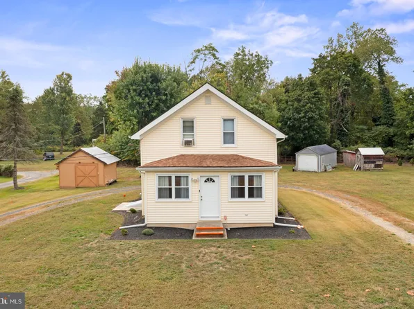 1289 E Sherman Ave, Vineland, NJ 08361