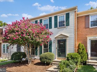 3938 Bradwater St, Fairfax, VA 22031