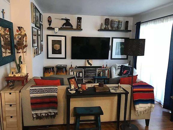 4th image of 29630 Mountain Oak Ct
