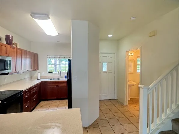 91-1037 Keoneula Blvd APT C5, Ewa Beach, HI 96706