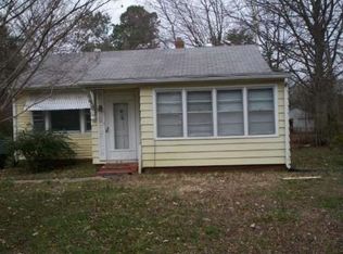 913 Turrentine St, Burlington, NC 27215