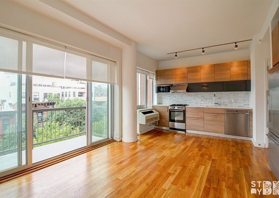1st image of 291 Greene Ave #2D