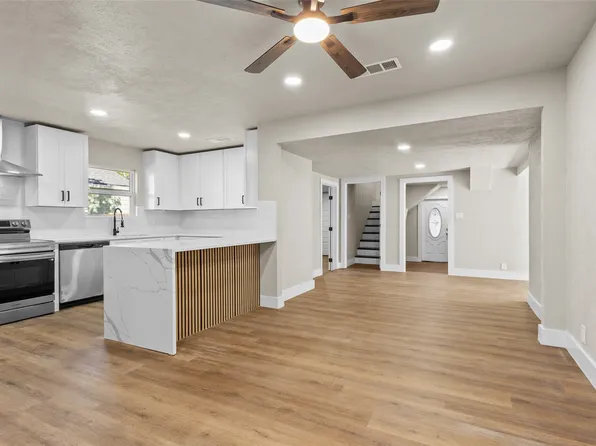 400 Ann St, Garland, TX 75040