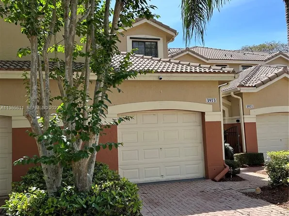 3973 Orange Tree Ln, Fort Lauderdale, FL 33332