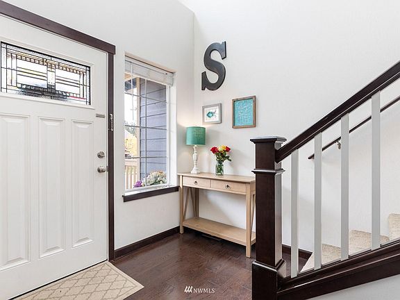 5th image of 1873 SW Downfield Way