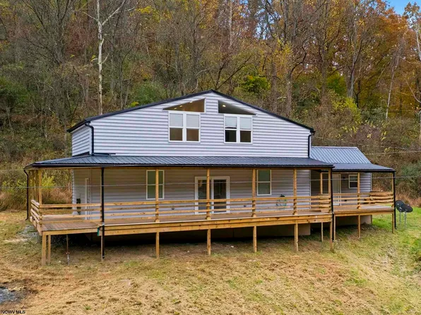 2356 Cove Lick Rd, Weston, WV 26452