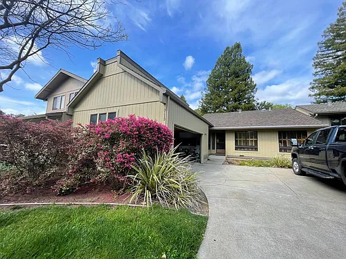 3113 Lippizaner Ln Photo 1