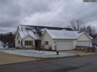 1592 Bellfield Ln #19-34, Broadview Heights, OH 44147
