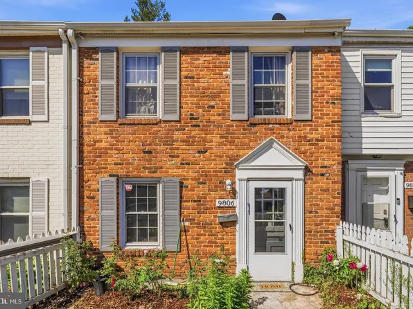 9806 Grant Ave, Manassas, VA 20110