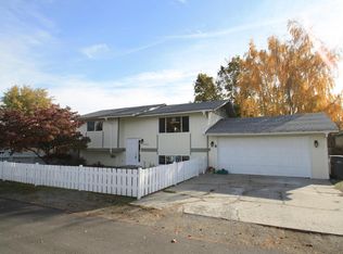 1617 Mulberry Ln, Wenatchee, WA 98801