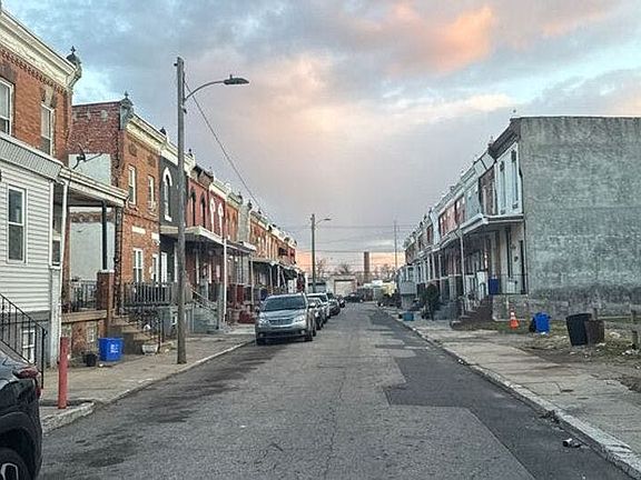 4th image of 1808 S Conestoga St