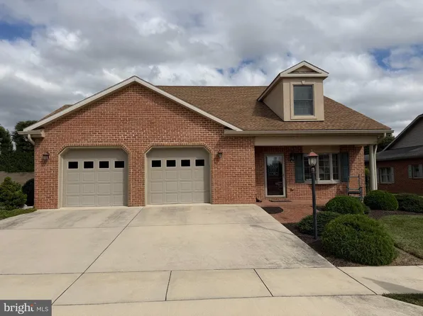 13254 Onyx Dr, Hagerstown, MD 21742