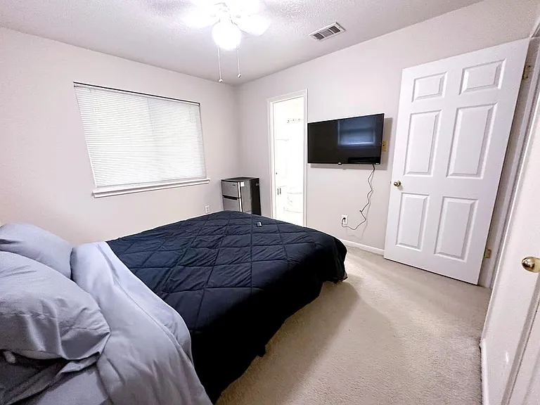 11321 Avering Ln — Photo 14