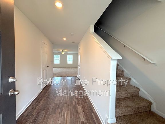 3rd image of 169 Wellshire Dr