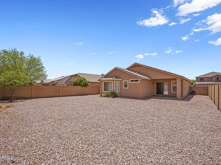 1582 E Leaf Rd — Photo 26