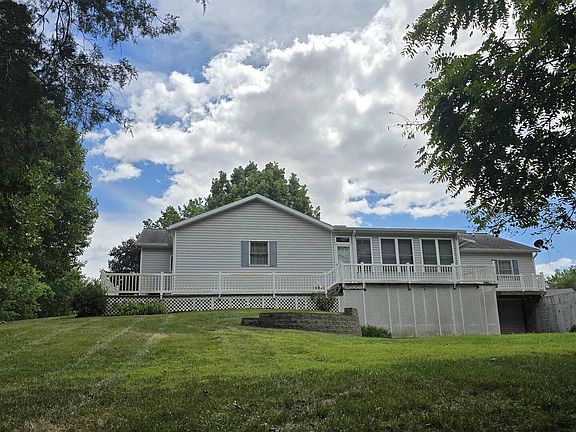5th image of 101 Mimosa Dr