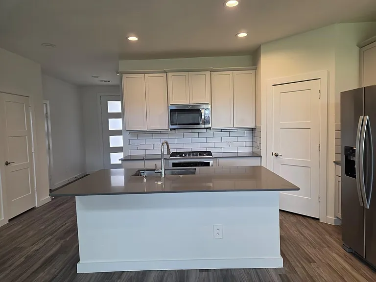22538 Loreto Costa Ln — Photo 4