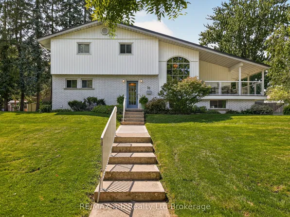 10 Pitcher St, Norwich, ON N0J 1P0
