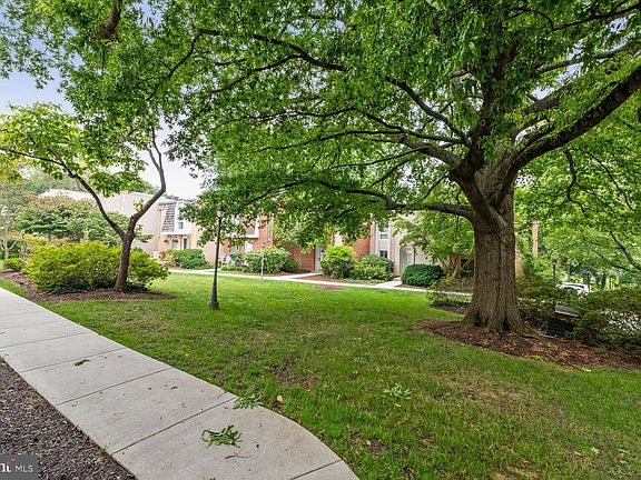 3rd image of 8326 N Brook Ln