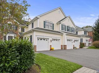 408 Fieldstone Ter, Wyckoff, NJ 07481