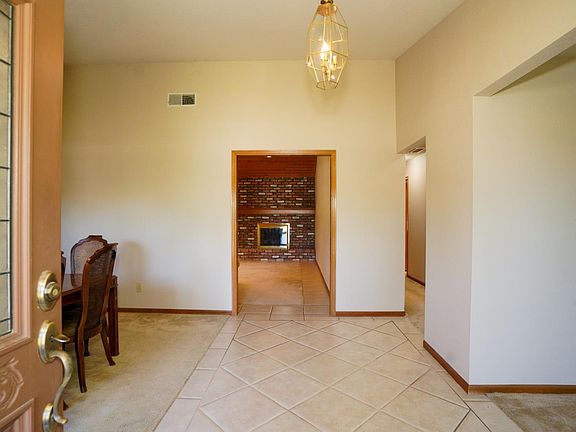 5th image of 4904 El Don Dr