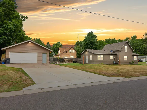 305 2nd St NE, Pine City, MN 55063