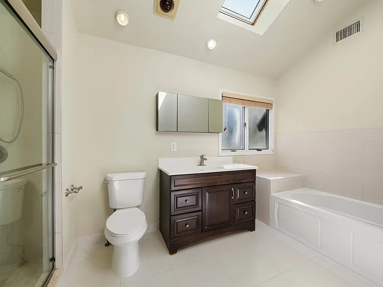 403 Dogwood Ct #403 — Photo 27