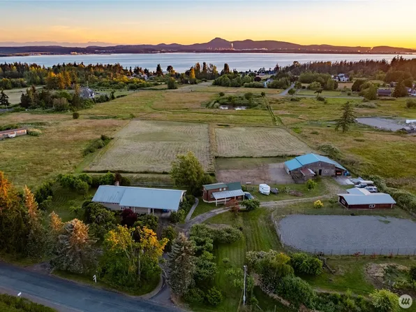 13187 Rector Road, Mount Vernon, WA 98273