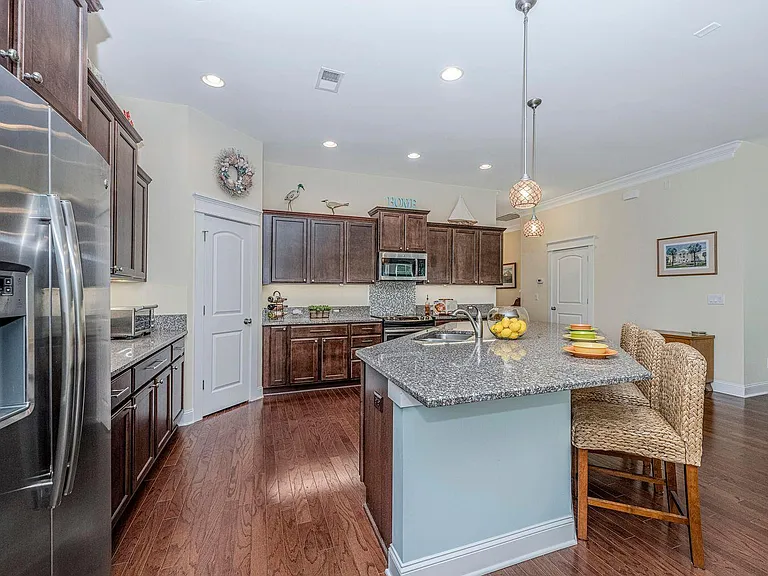 3695 Spindrift Dr — Photo 15