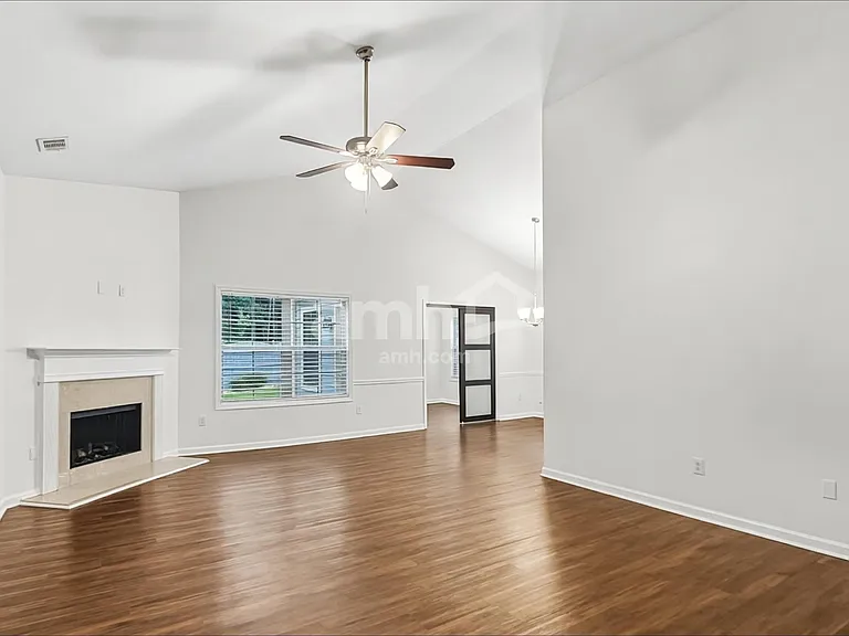 3227 Hideaway Ln — Photo 8