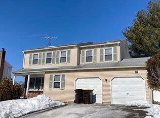 1867 Adler Rd, Bensalem, PA 19020
