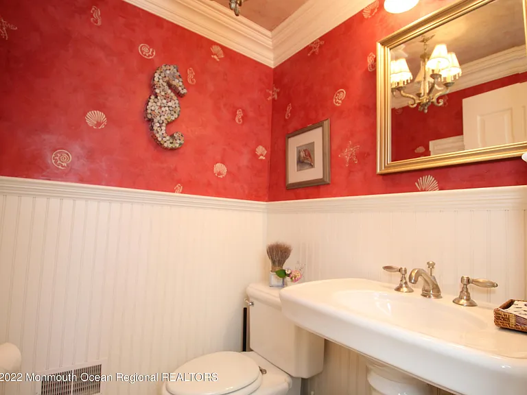 106 Stockton Blvd — Photo 12
