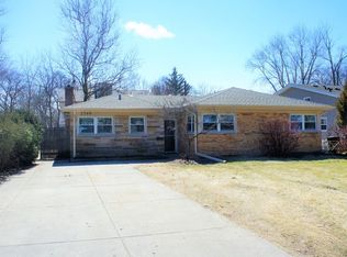 2749 Wilmette Ave, Wilmette, IL