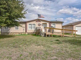 131 Choice Dr, Palmer, TX 75152