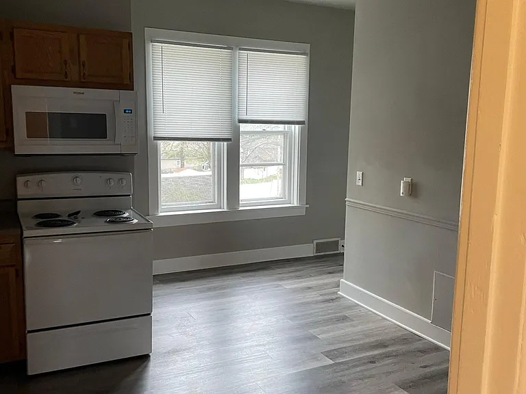 172 Jones St #SUN — Photo 15