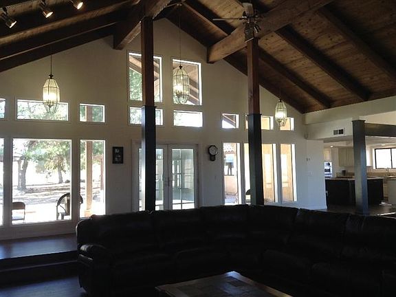 4th image of 20268 Siesta Ln