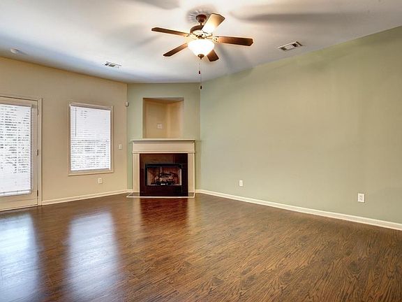2nd image of 1328 Miss Irene Ln