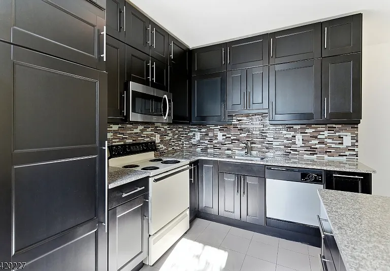 39-45 Bruen St #4 — Photo 9