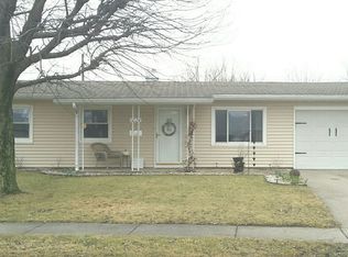 1024 E Sherman St, Marion, IN 46952