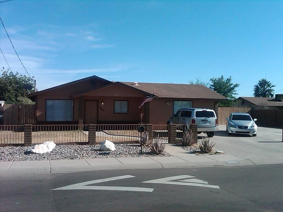 New steel & cedar fence provides privacy & security for HUGE backyard