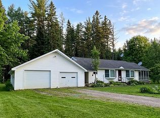 904 Goose Green Rd, Bradford, VT 05039