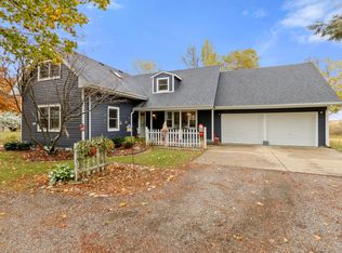 N6097 Hodunk Rd, Elkhorn, WI 53121
